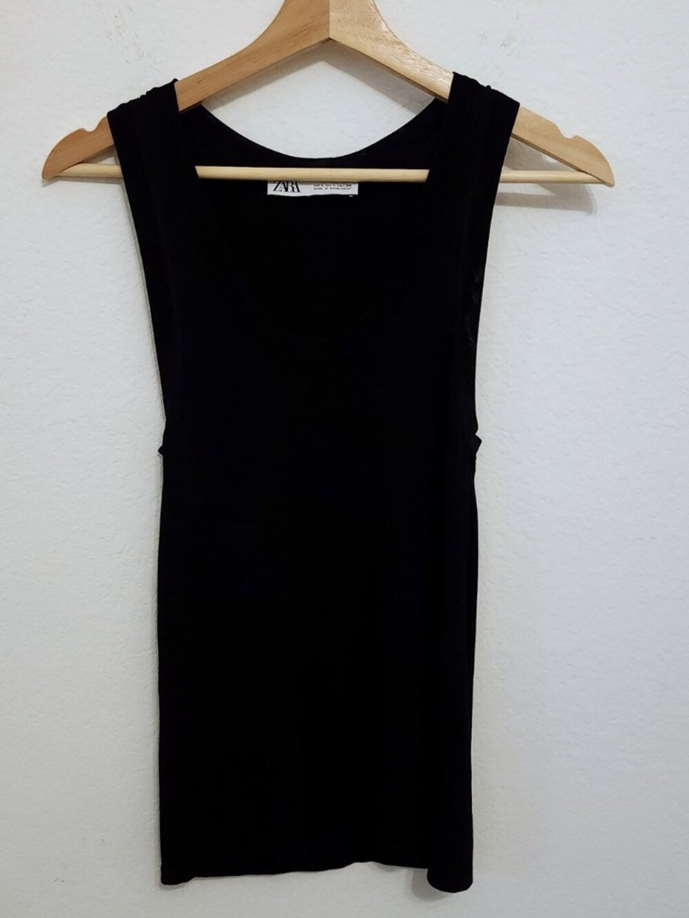 Zara Black Mesh Scoop Neck Tank Top Sz L